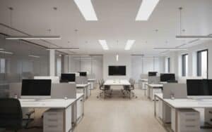 Gewerbliche LED-Beleuchtung auswählen: Worauf Betriebe bei Effizienz, Lebensdauer und Lichtqualität achten sollten